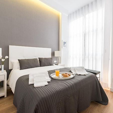Apartamento Malasaña Plaza by Madflats Collection Madrid Exterior foto